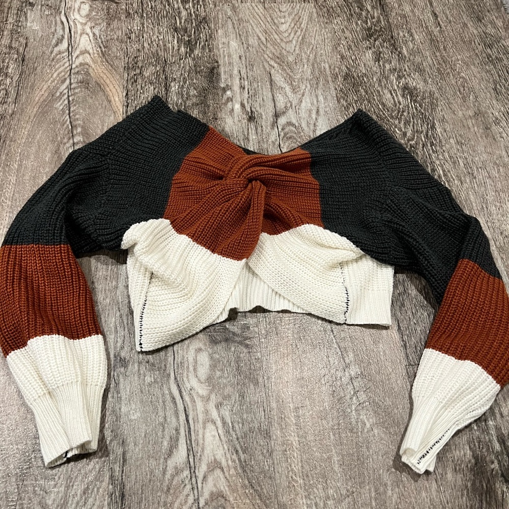 Cropped sweater